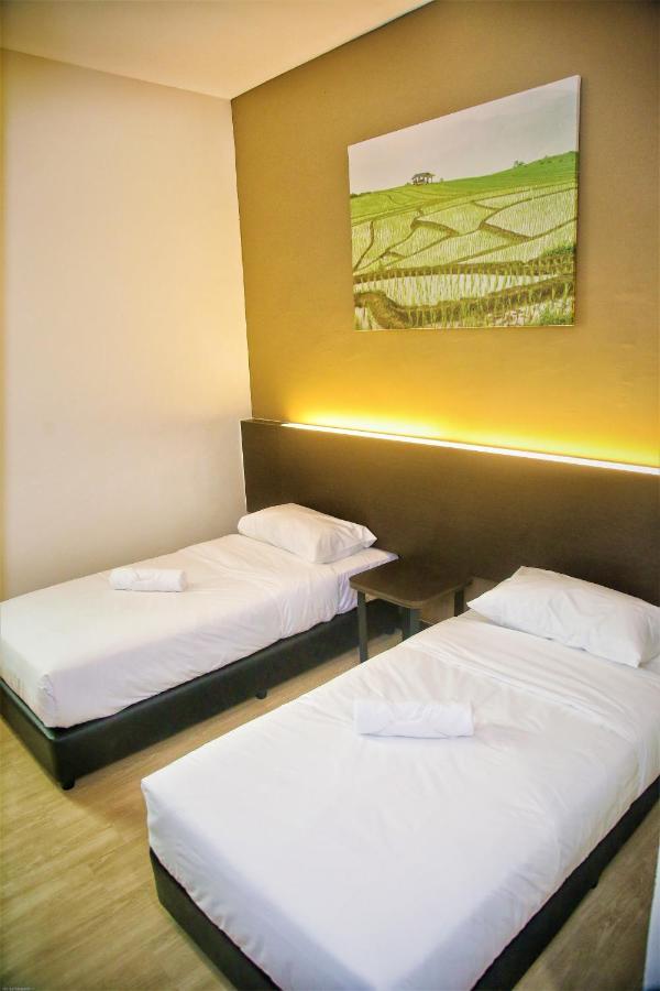 Padi Padi Hotel Kangar Exterior photo